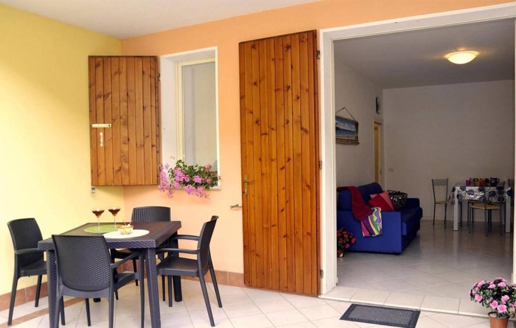 tomasitourism it airone-bianco-residence-village 006